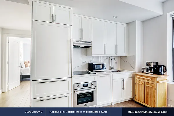 Rented by The Blueground | media 6