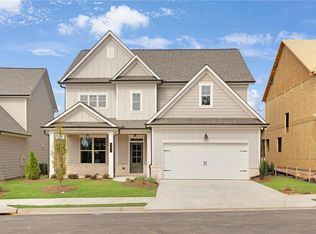 942 Homepark Cir, Buford, GA 30518