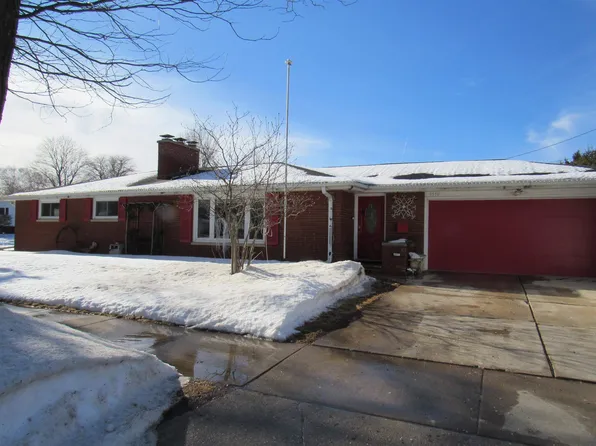 1510 S Locust St, Green Bay, WI 54304