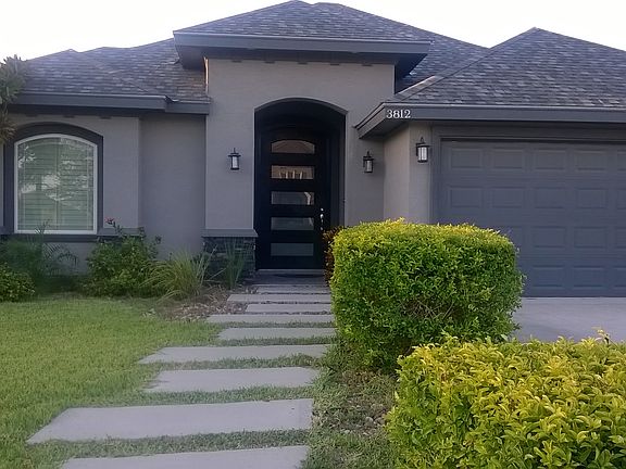 2nd image of 3812 Teal Ave