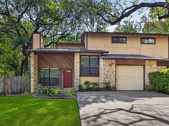 3rd image of 4507 Smooth Oak Dr