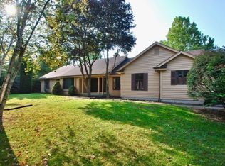 28W703 Perkins Ct, Naperville, IL 60564