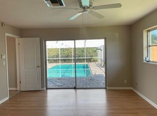 1241 SW 25th Way, Boynton Beach, FL 33426