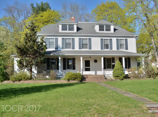 119 Perry St, Park Ridge, NJ 07656