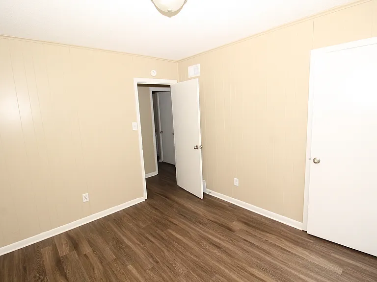 630 Blackhawk Rd — Photo 15