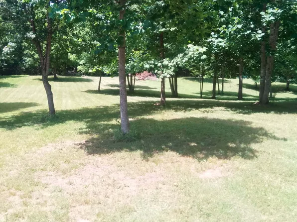 1133 Wheeler Rd, Harrogate, TN 37752