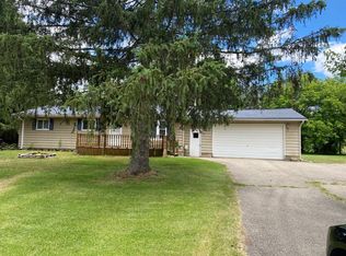 1712 Siesta Dr, Lapeer, MI 48446