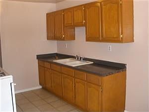 5th image of 25799 9th St