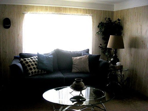 3rd image of 6420 Lakewood Dr Unit B