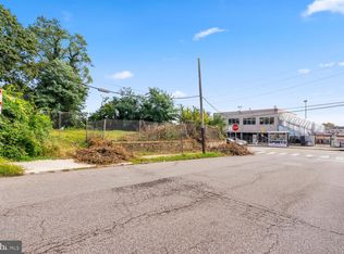5903 N 10th St, Philadelphia, PA 19141