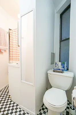 Rented by City Connections Realty | media 37