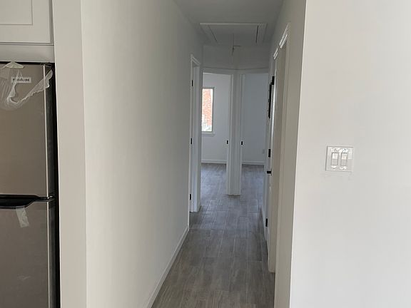 2nd image of 777 Rossville Ave #2