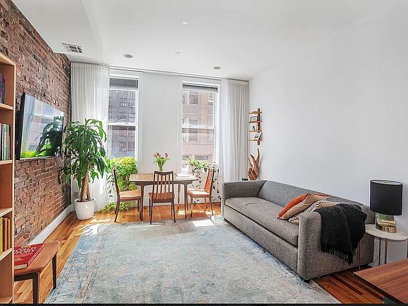 3rd image of 63 Lispenard St APT 3B