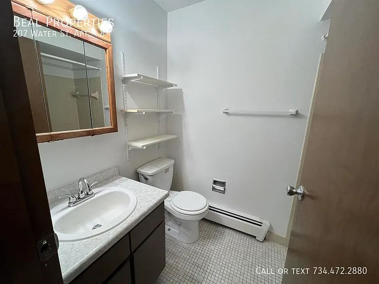 207 Water St #8 — Photo 7