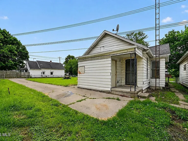 2938 Chase St — Photo 26