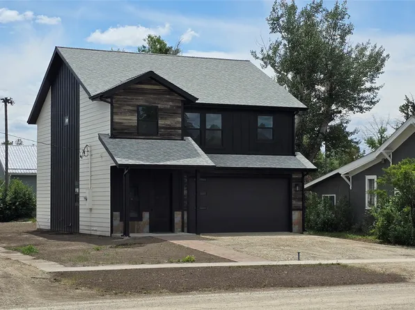 520 Dupuyer Ave, Valier, MT 59486