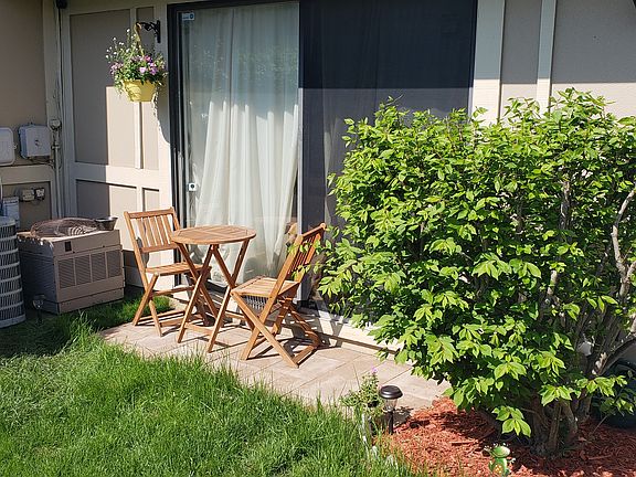 4th image of 1334 Forestdale Ct