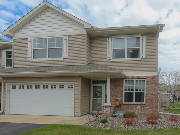 1509 Independence Dr Unit 806, Northfield, MN 55057