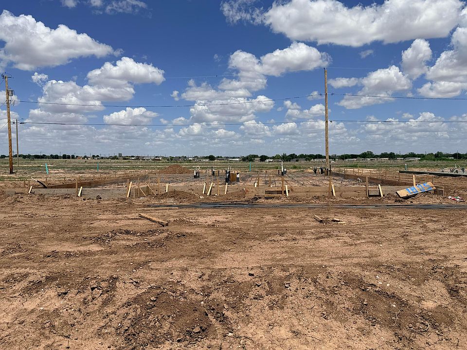 2nd image of 1805 Living Water Dr