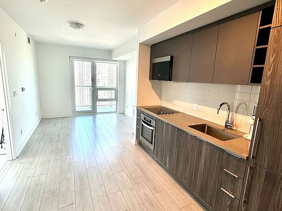 5th image of 2033 Kennedy Rd #3305