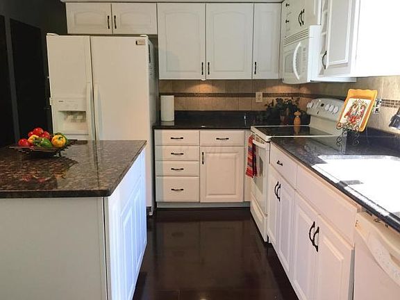 3rd image of 3935 Wintergreen Blvd