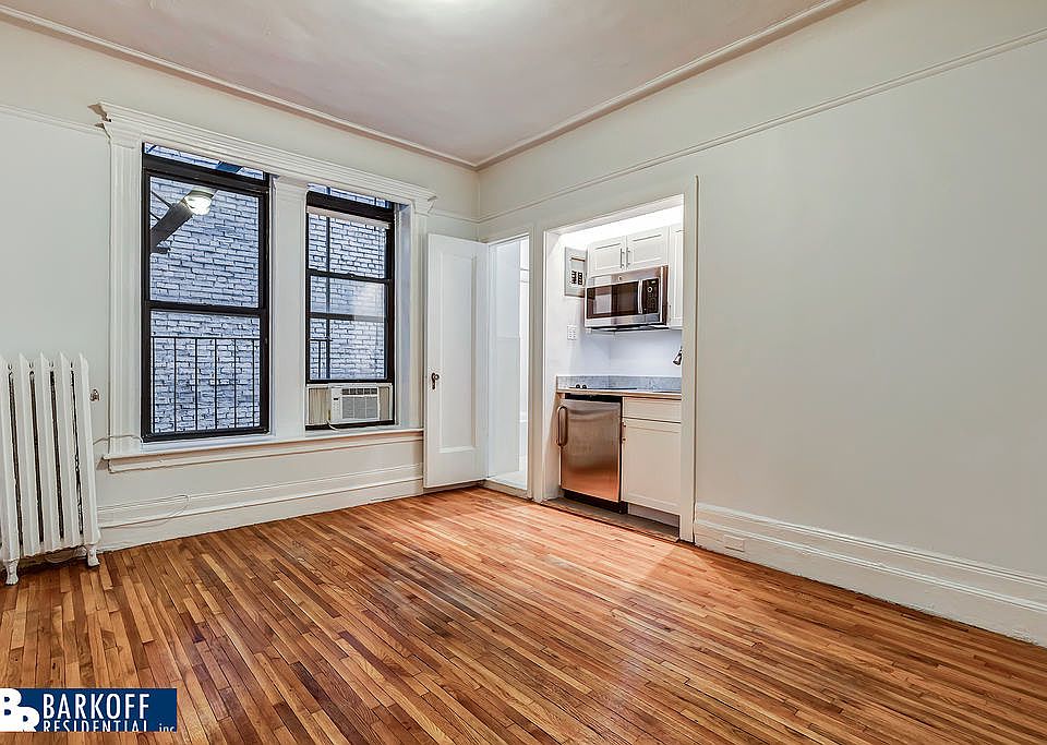 1st image of 105 E 15th St APT 35