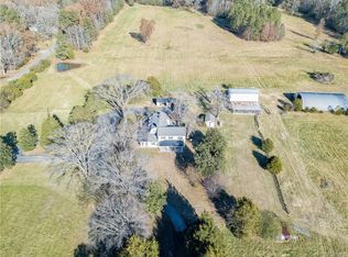 11011 Beaver Bridge Rd, Chesterfield, VA 23838