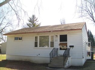 2313 Winnebago Rd, Waukegan, IL 60087