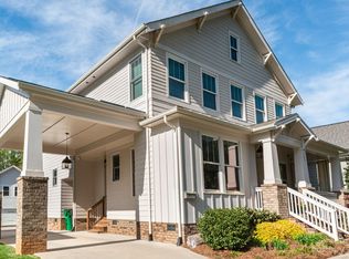 163 N Canterbury Rd, Charlotte, NC 28211