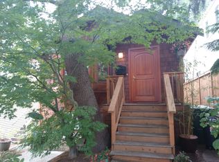 1614 32nd Ave, Seattle, WA 98122