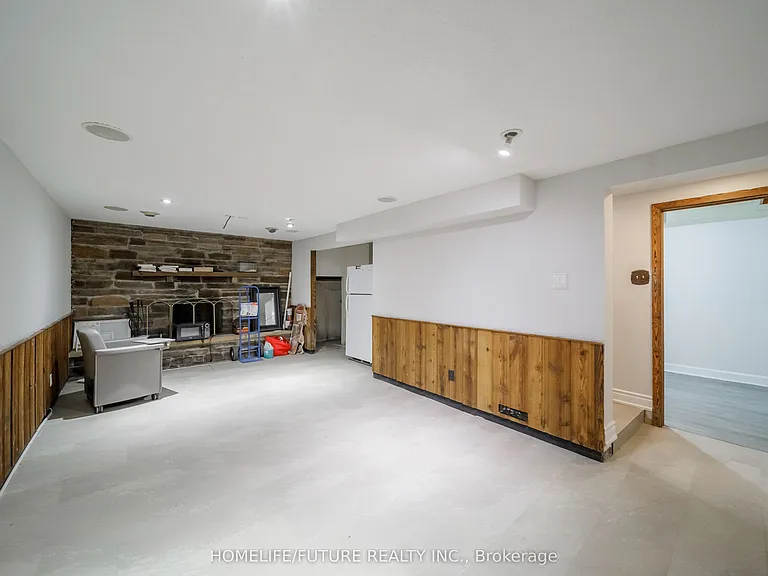 8 Coltman Cres — Photo 23