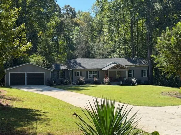 4853 Martin Pl, Flowery Branch, GA 30542