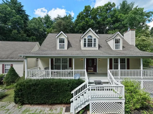 16 Souther Rdg, Blairsville, GA 30512