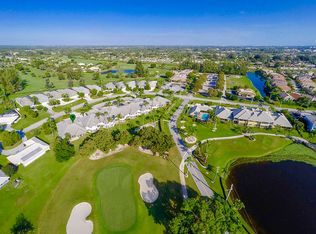 208 Orange Tree Dr, Atlantis, FL 33462