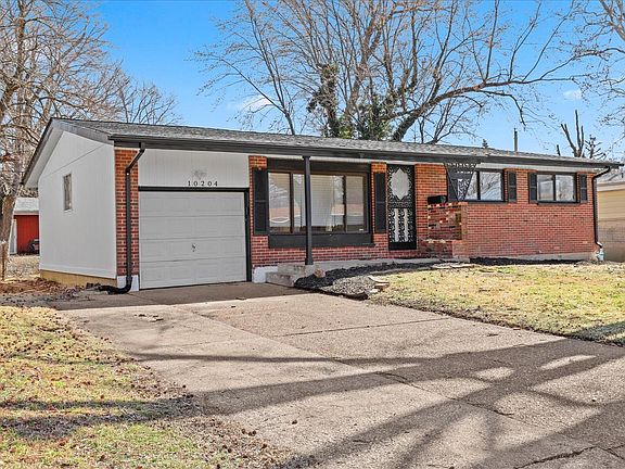 3rd image of 10204 Edgefield Dr