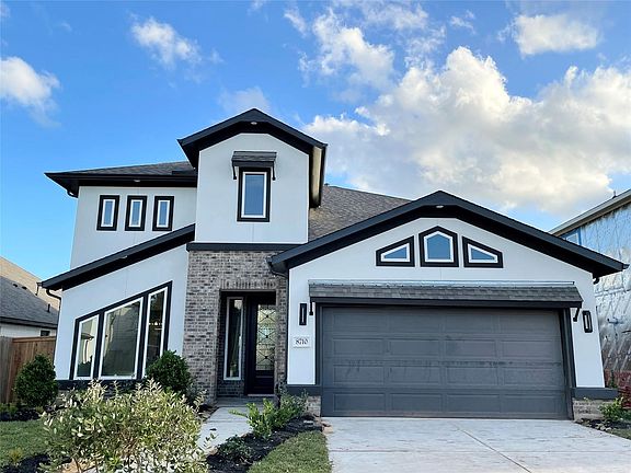 2nd image of 8710 Oak Springs Dr