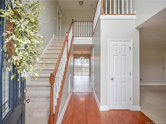 5th image of 163 Trenton Pl