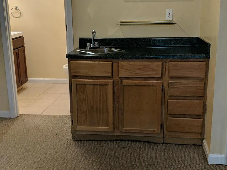1506 Helmridge Ct — Photo 25