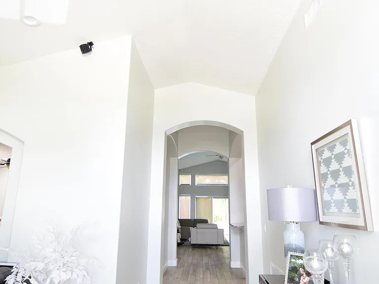 1734 Bobtail Dr — Photo 2