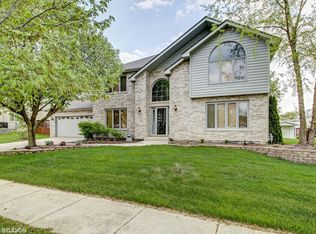 1325 Tralee Ln, Lockport, IL 60441