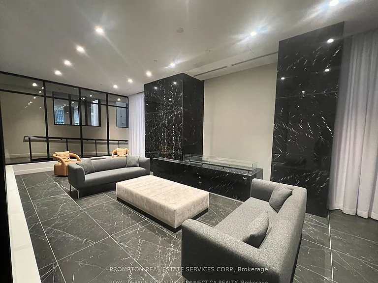 308 Jarvis St #1505 — Photo 3