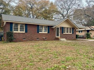 2522 Stonehenge Dr, Cayce, SC 29033