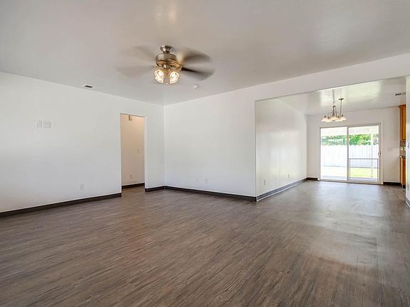 5th image of 2041 E Washington Ave