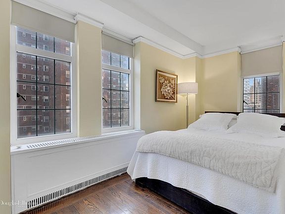 3rd image of 405 W 23rd St APT 5B