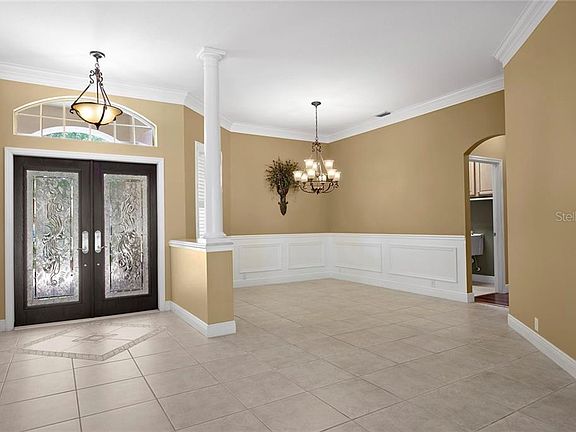4th image of 18123 Regents Square Dr