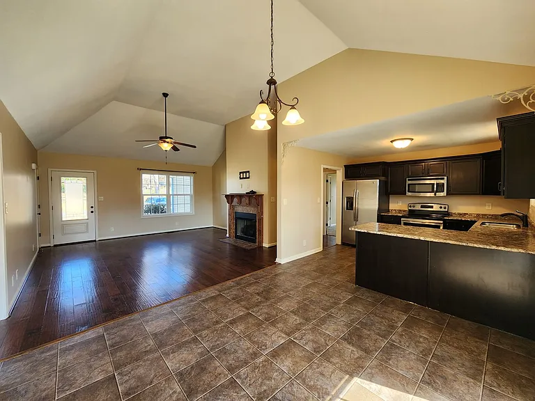 2200 Allen Griffey Rd — Photo 6