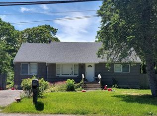 188 Madison St, Mastic, NY 11950