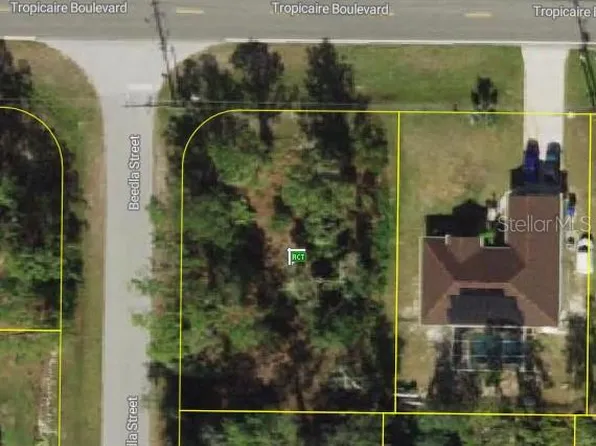 1 Tropicaire Blvd, North Pt, FL 34291