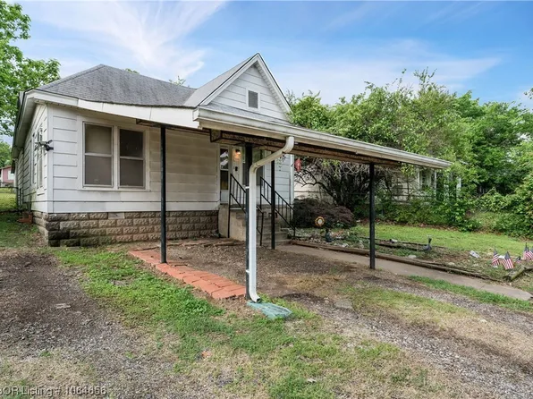 1618 S Q St, Fort Smith, AR 72901