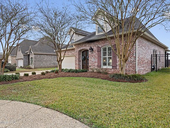 2nd image of 3939 Acadian Village Dr